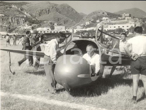1954 PALERMO 6° Giro Aereo di Sicilia - Iginio GUAGNELLINI su AMBROSINI *Foto 1954 PALERMO 6° Giro Aereo di Sicilia - Iginio GUAGNELLINI su AMBROSINI *Foto